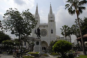 la catedral, guayaquil